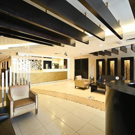 Al Waleed Holiday Homes Dubai Exterior photo