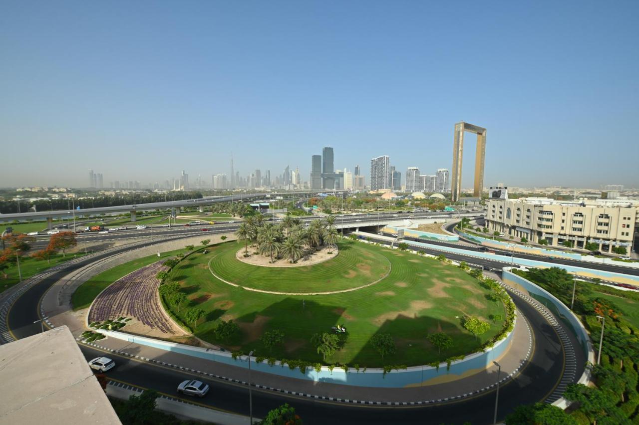 Al Waleed Holiday Homes Dubai Exterior photo