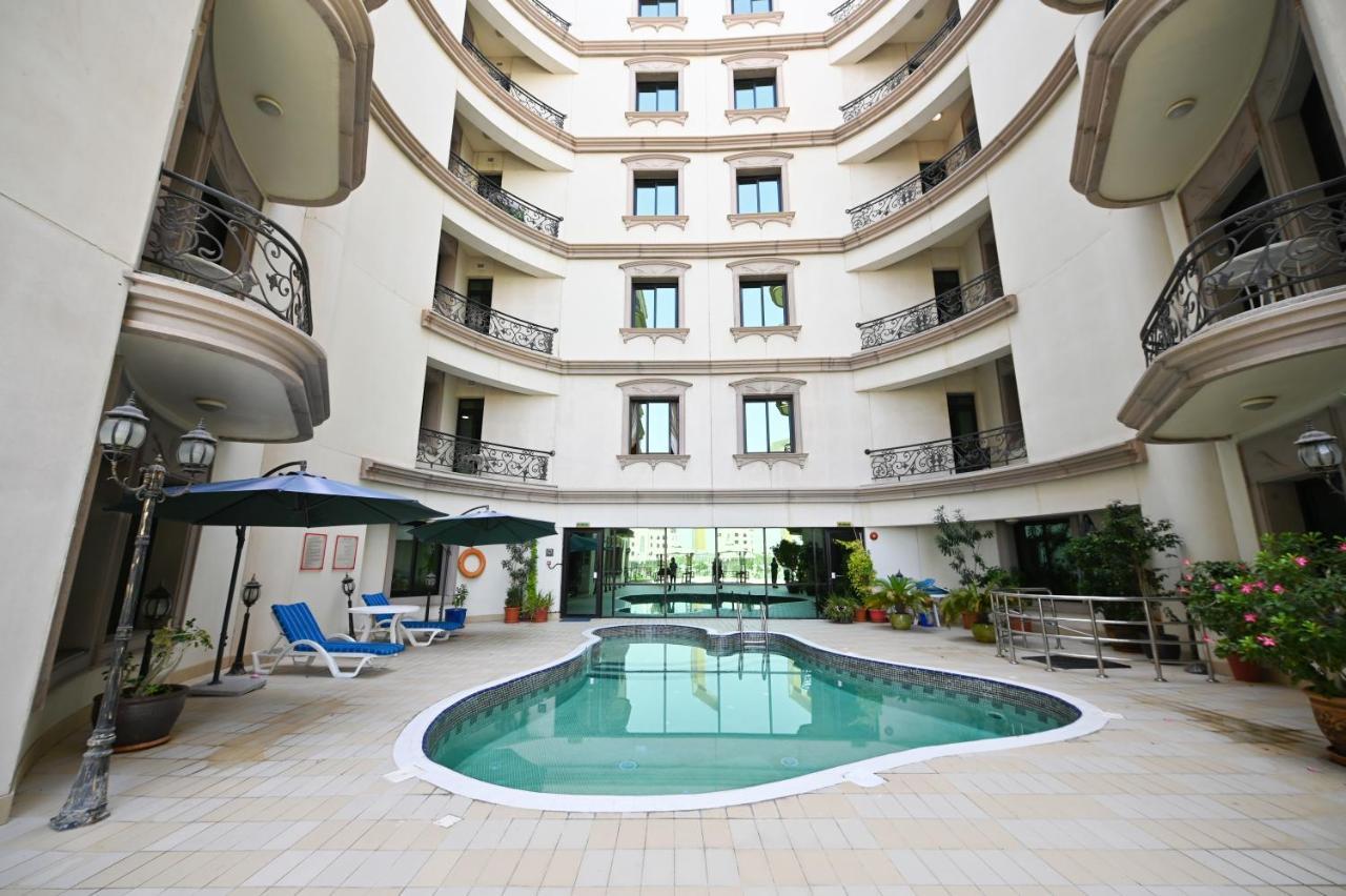 Al Waleed Holiday Homes Dubai Exterior photo