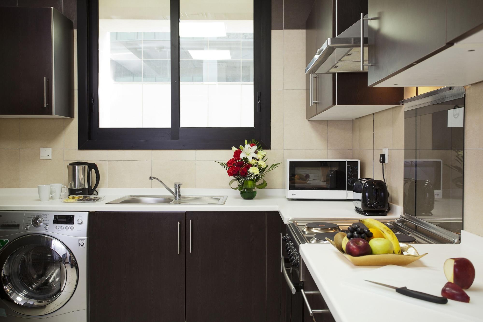 Al Waleed Holiday Homes Dubai Exterior photo
