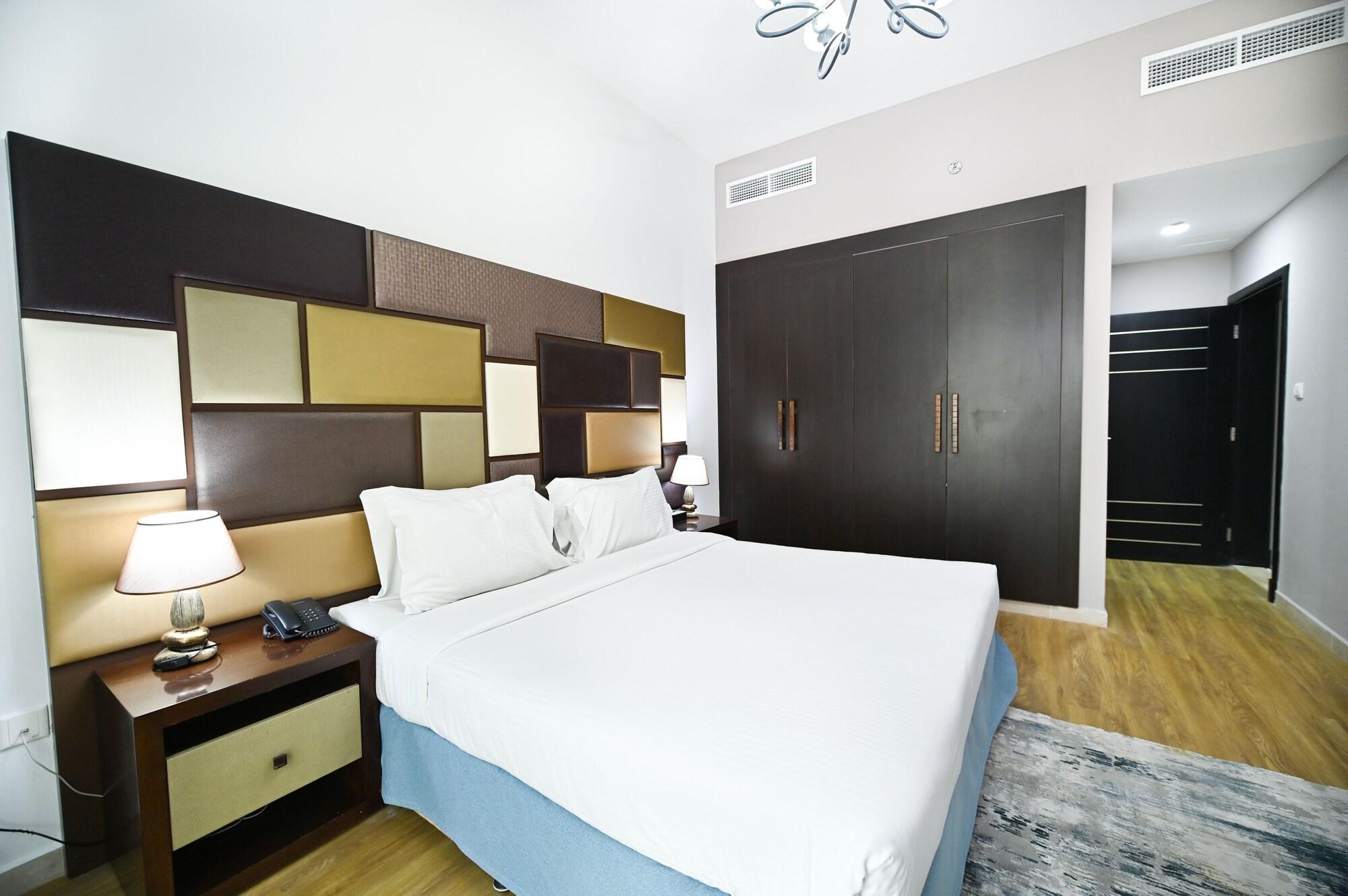 Al Waleed Holiday Homes Dubai Exterior photo